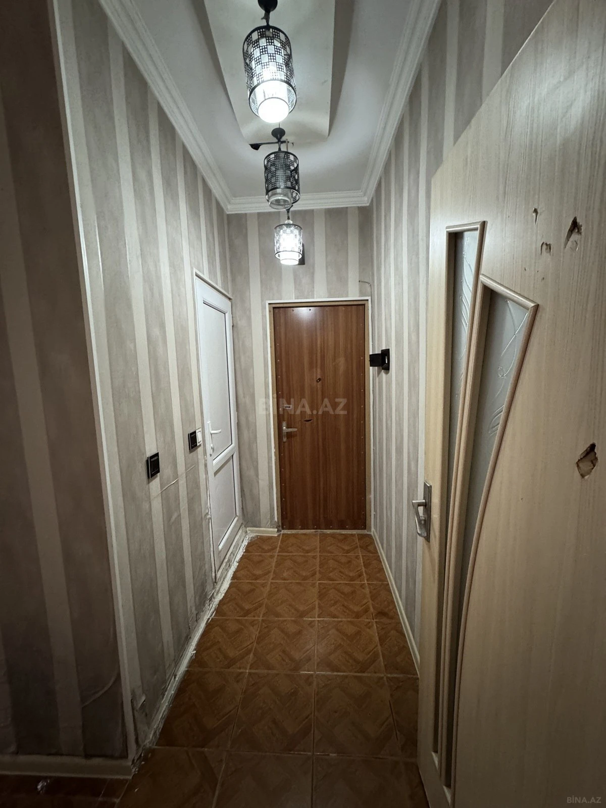 Kirayə verilir 2 otaqlı mənzil 45 m²