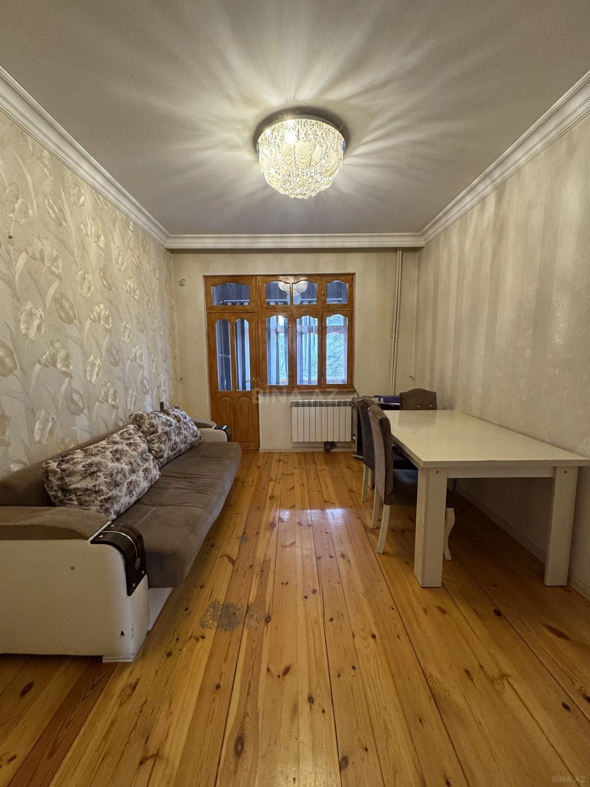 Kirayə verilir 2 otaqlı mənzil 45 m²