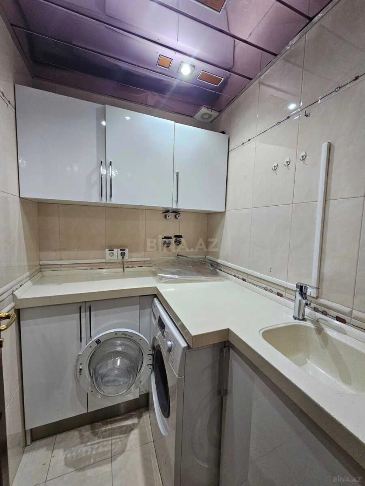 Kirayə verilir 4 otaqlı mənzil 180 m²