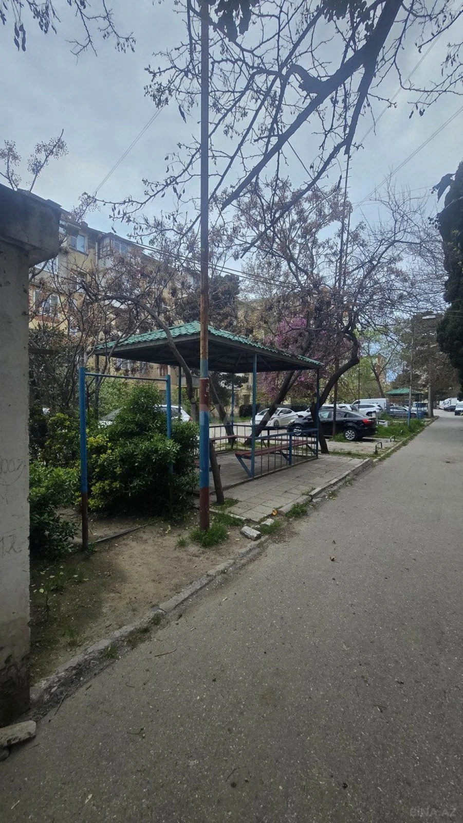 Satılır 1 otaqlı mənzil 35 m²