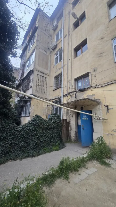 Satılır 1 otaqlı mənzil 35 m²