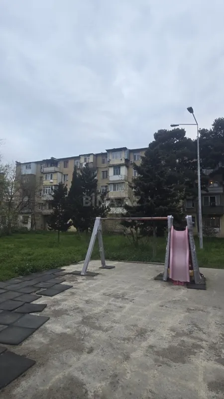 Satılır 1 otaqlı mənzil 35 m²
