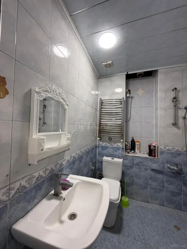 Satılır 4 otaqlı mənzil 73 m²