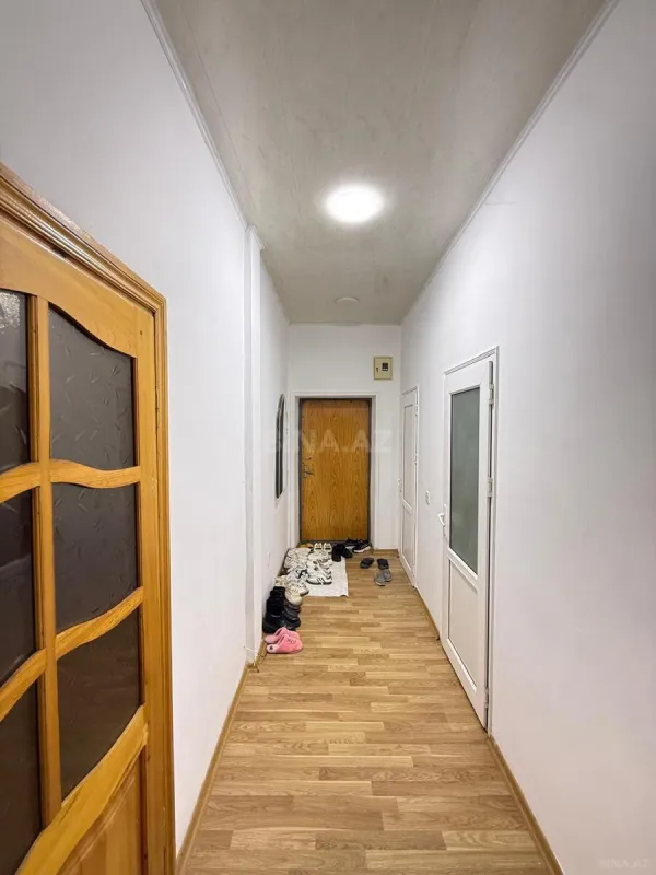 Satılır 4 otaqlı mənzil 73 m²