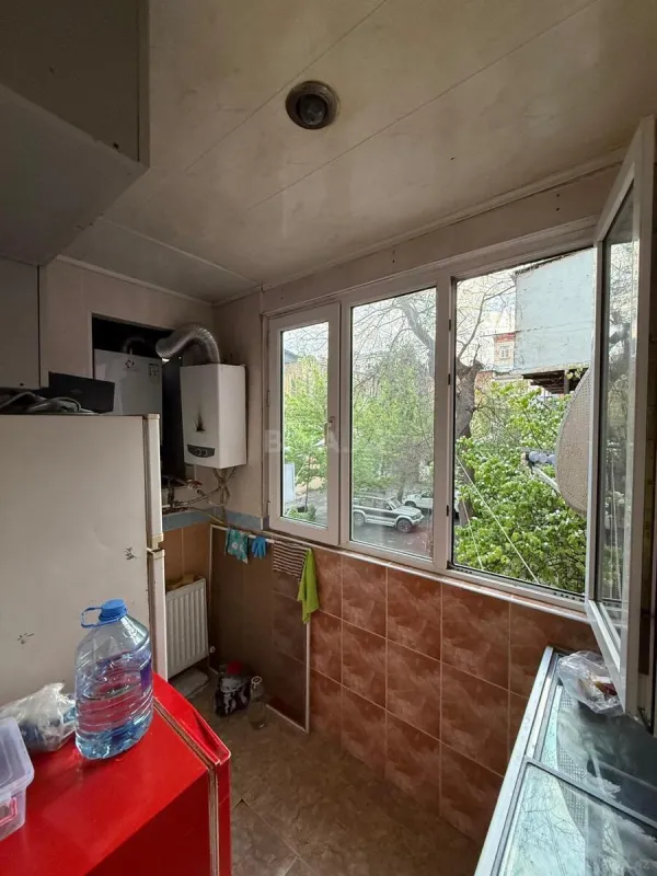 Satılır 4 otaqlı mənzil 73 m²