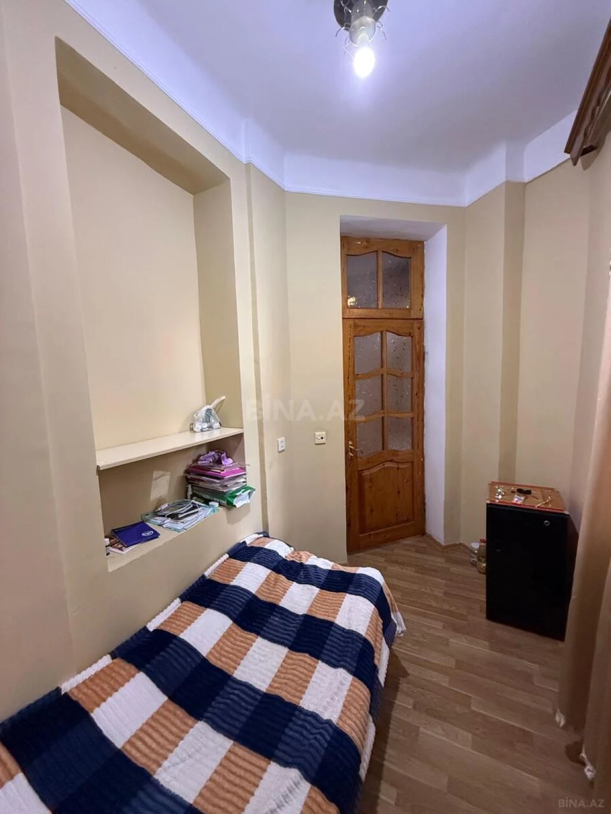 Satılır 4 otaqlı mənzil 73 m²