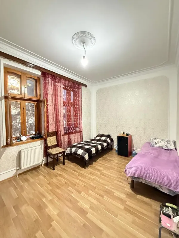 Satılır 4 otaqlı mənzil 73 m²