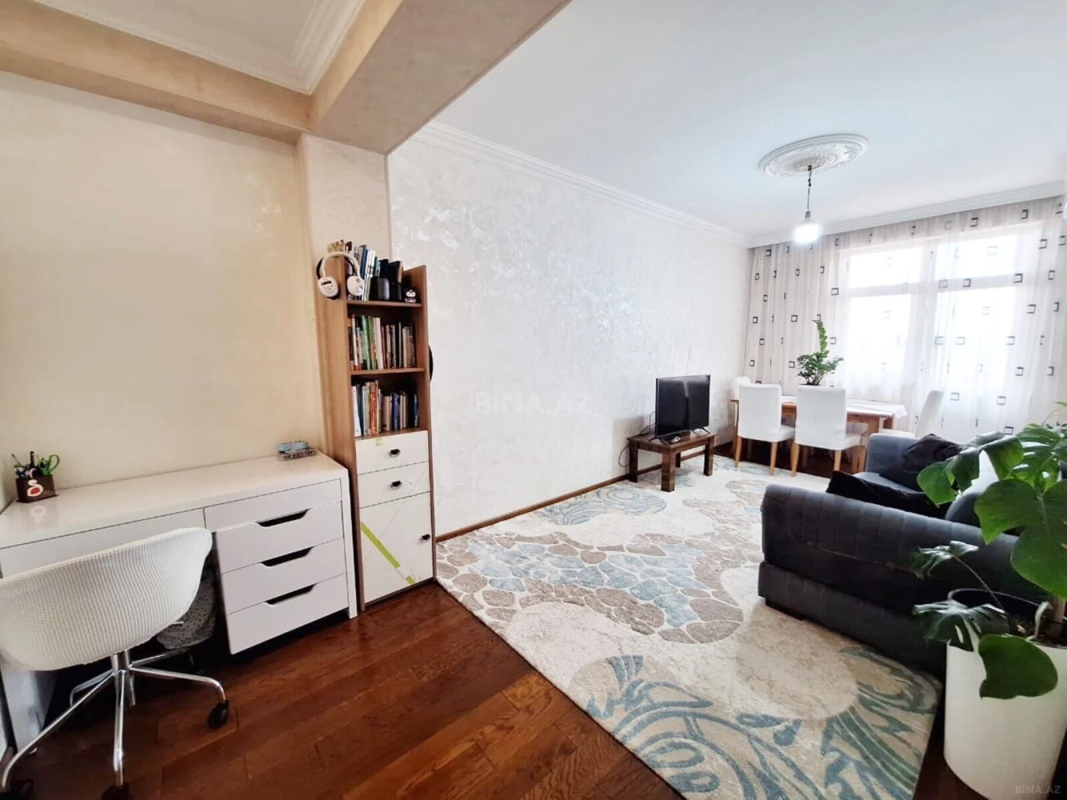 Satılır 2 otaqlı mənzil 80 m²