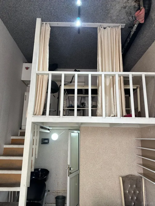 Satılır obyekt 21 m²