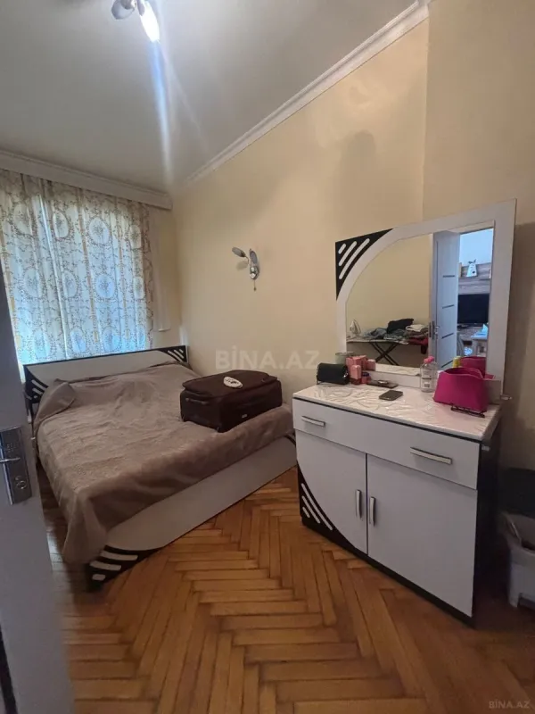 Kirayə verilir 3 otaqlı mənzil 80 m²