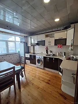 Satılır 3 otaqlı mənzil 110 m²