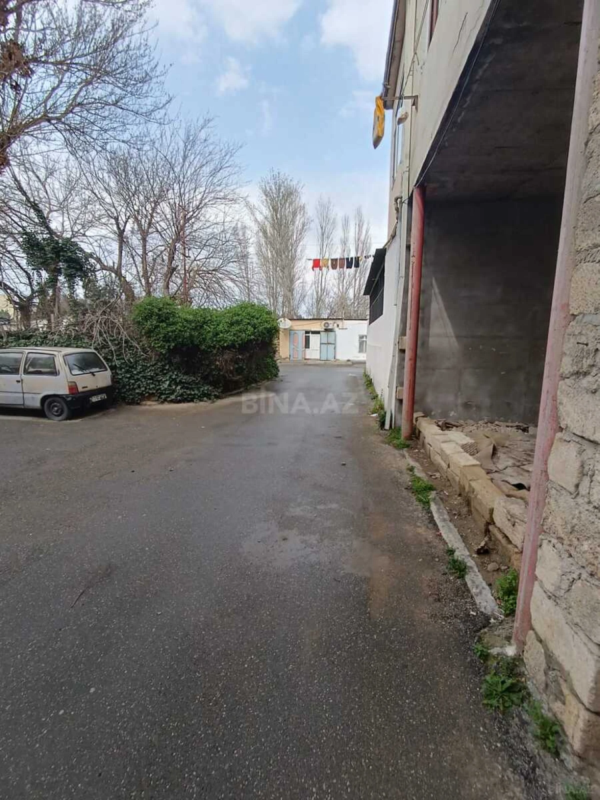 Satılır 3 otaqlı mənzil 110 m²