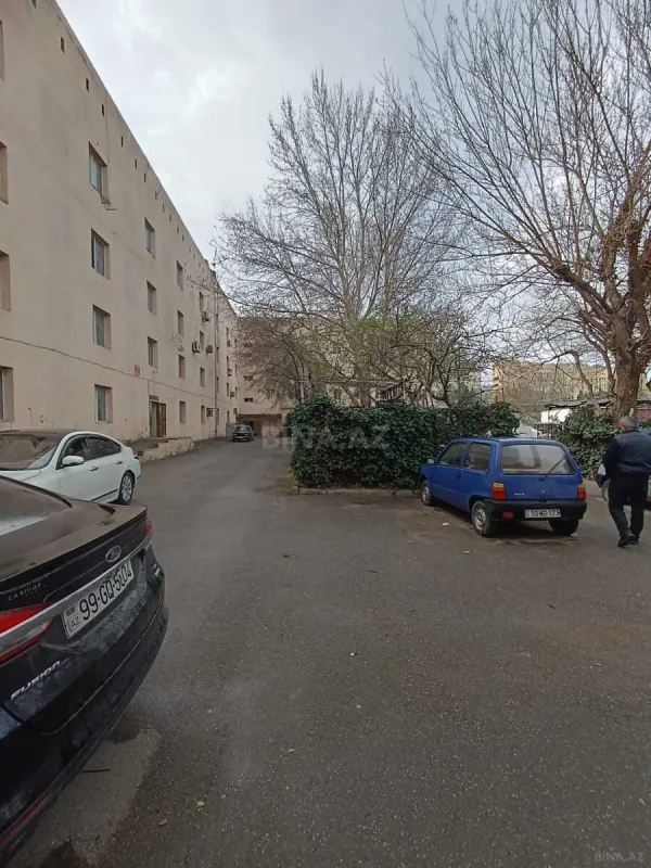 Satılır 3 otaqlı mənzil 110 m²