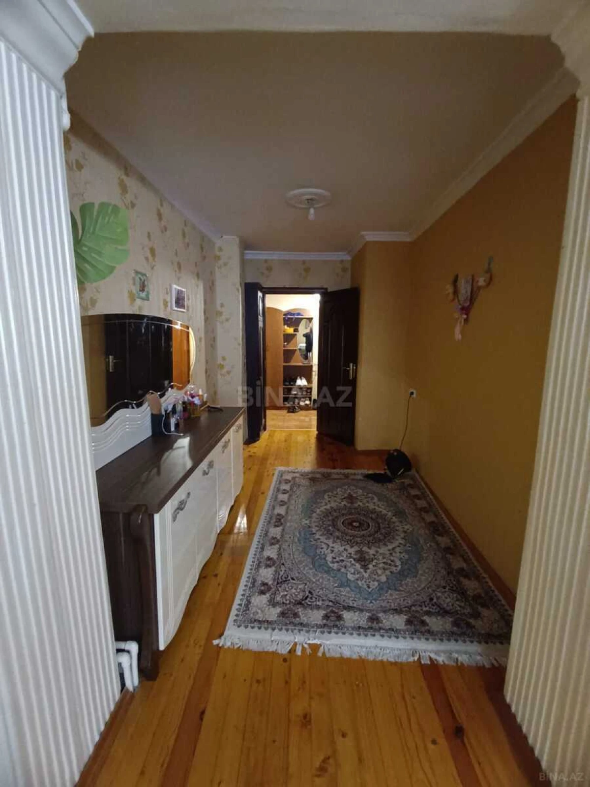 Satılır 3 otaqlı mənzil 110 m²