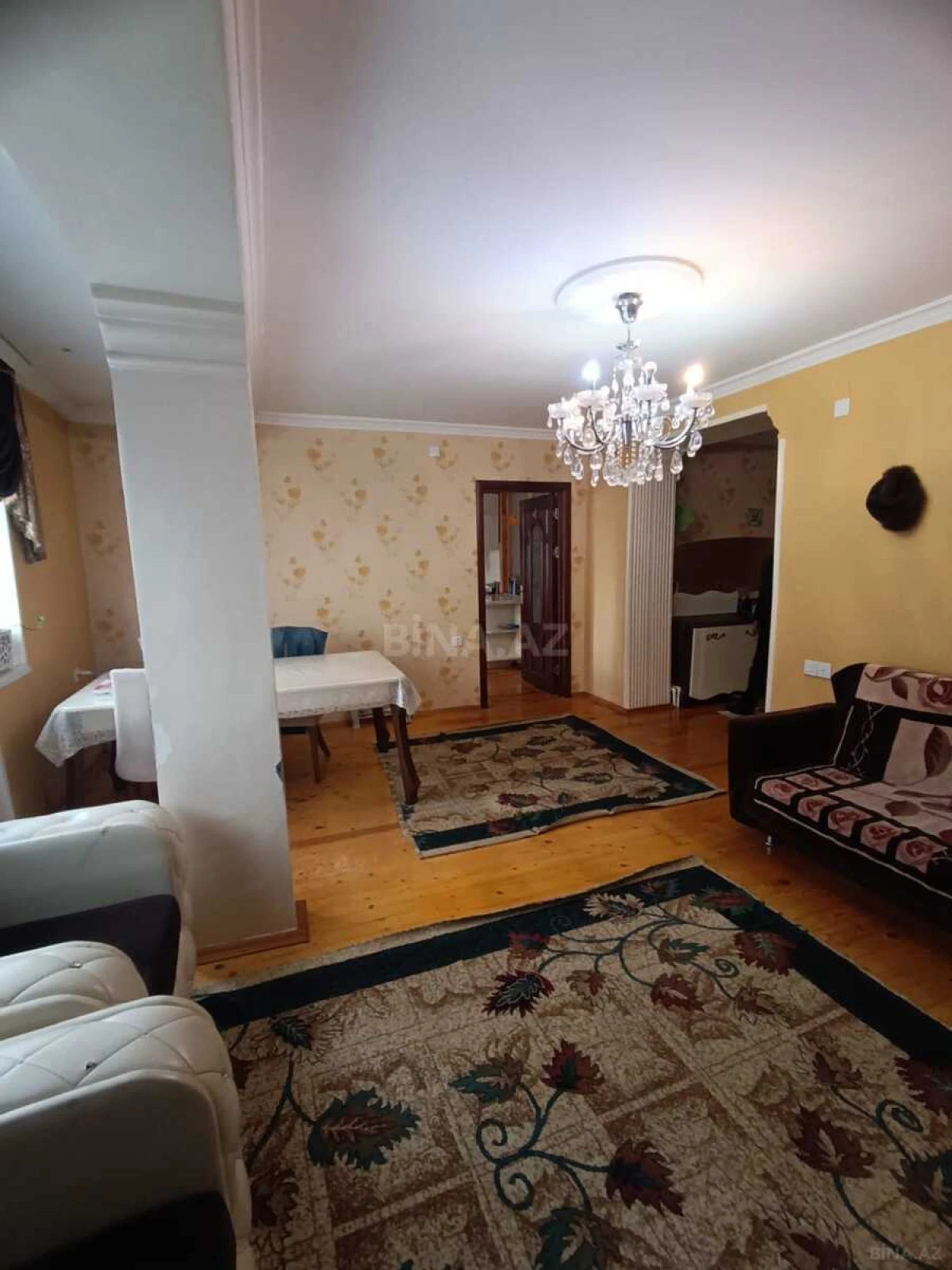 Satılır 3 otaqlı mənzil 110 m²