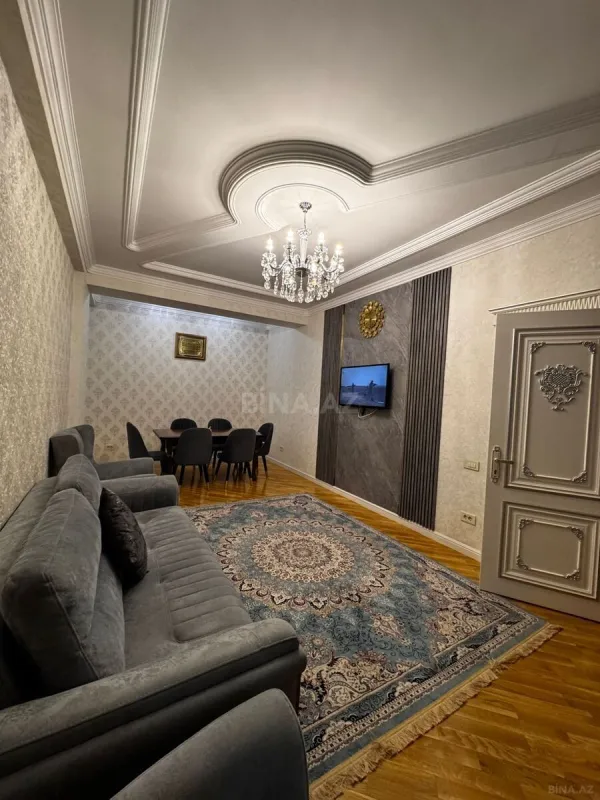 Satılır 3 otaqlı mənzil 100 m²