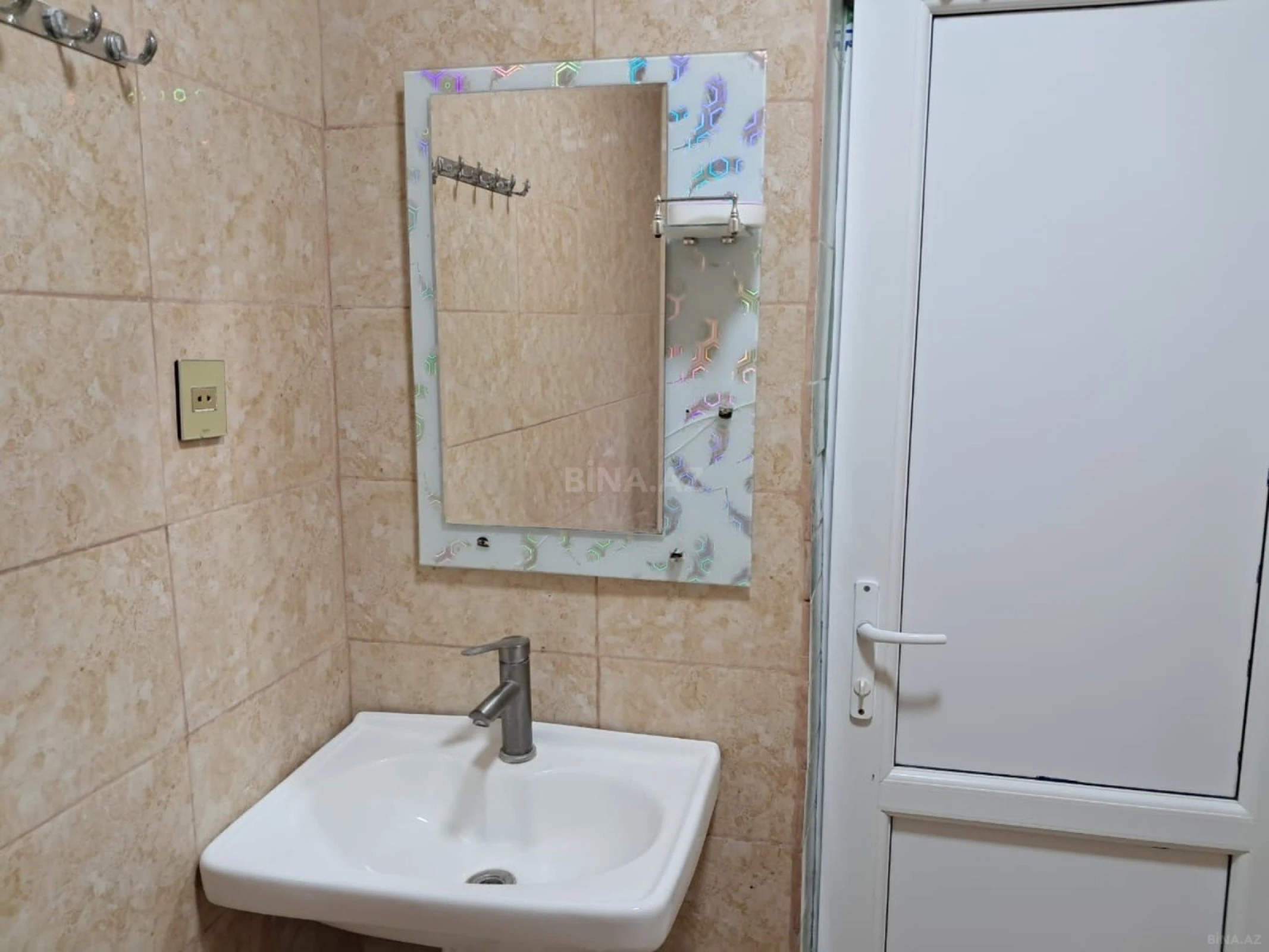 Kirayə verilir 2 otaqlı həyət evi 45 m²