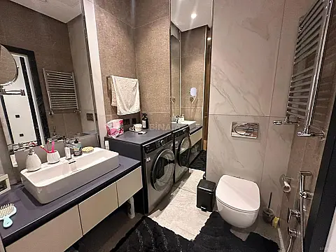 Kirayə verilir 2 otaqlı mənzil 79 m²