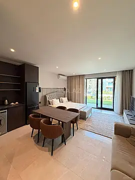 Satılır 1 otaqlı mənzil 57 m²