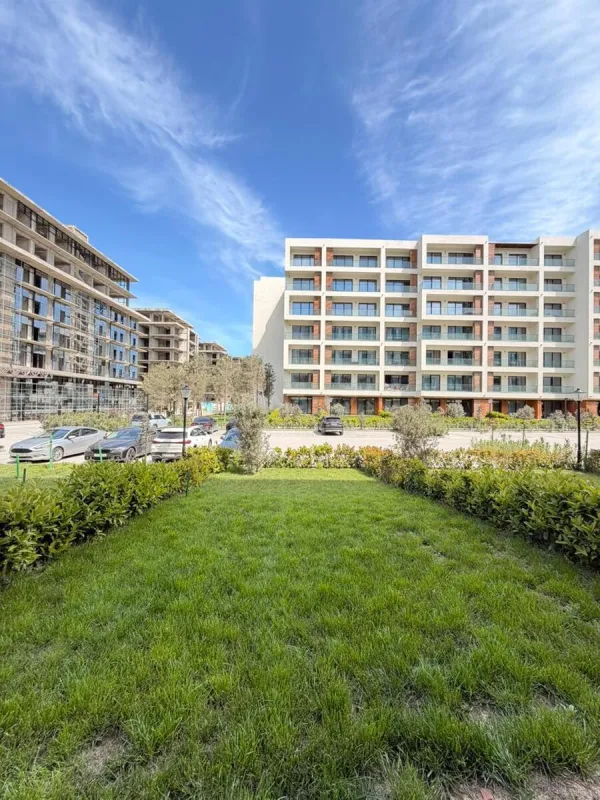 Satılır 1 otaqlı mənzil 57 m²