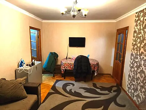 Satılır 2 otaqlı mənzil 45 m²