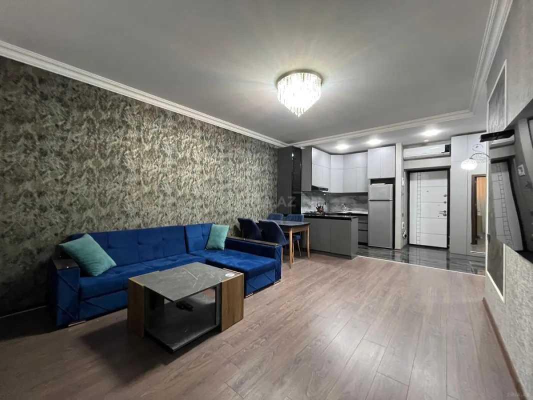 Kirayə verilir 2 otaqlı mənzil 70 m²