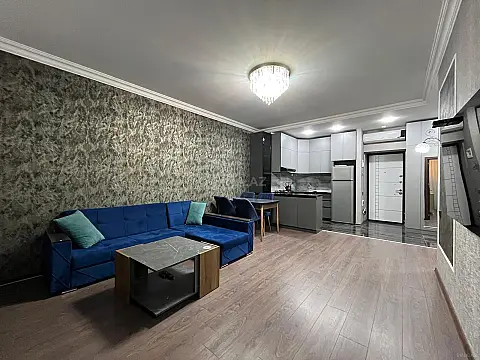 Kirayə verilir 2 otaqlı mənzil 70 m²