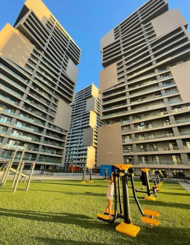 Kirayə verilir 2 otaqlı mənzil 70 m²