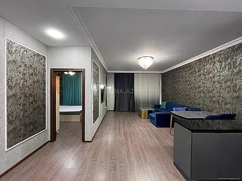 Kirayə verilir 2 otaqlı mənzil 70 m²