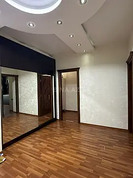 Kirayə verilir 2 otaqlı mənzil 82 m²