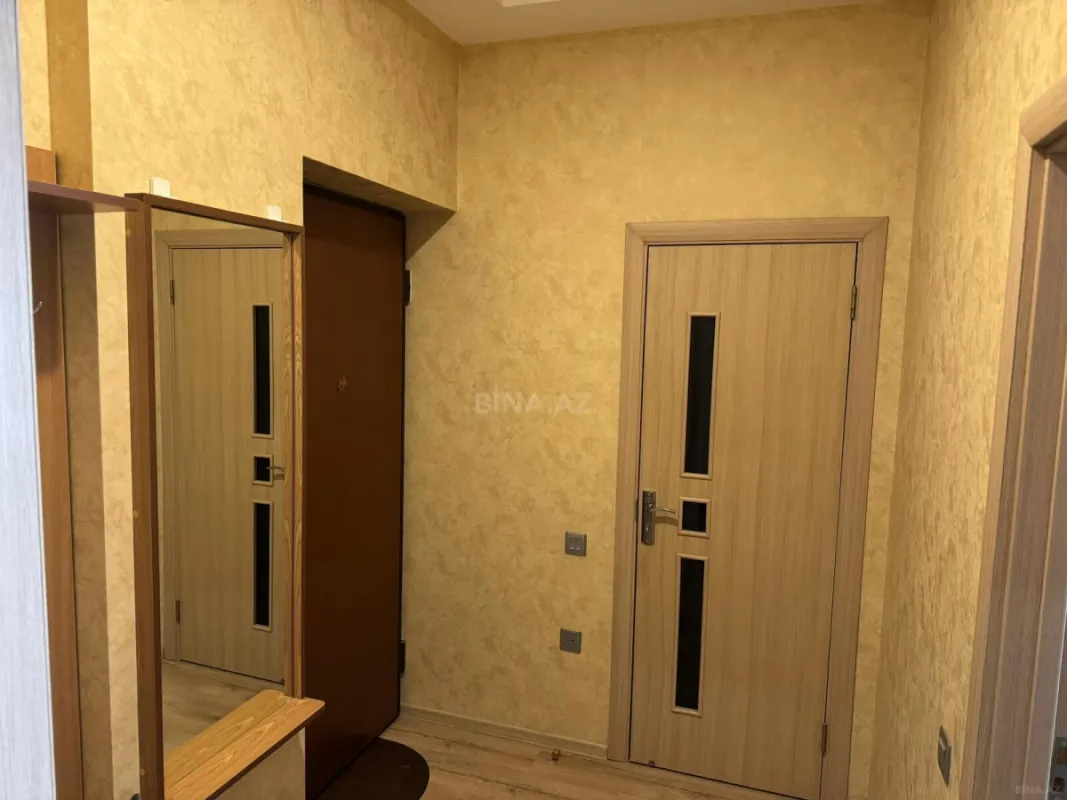 Kirayə verilir 2 otaqlı mənzil 70 m²