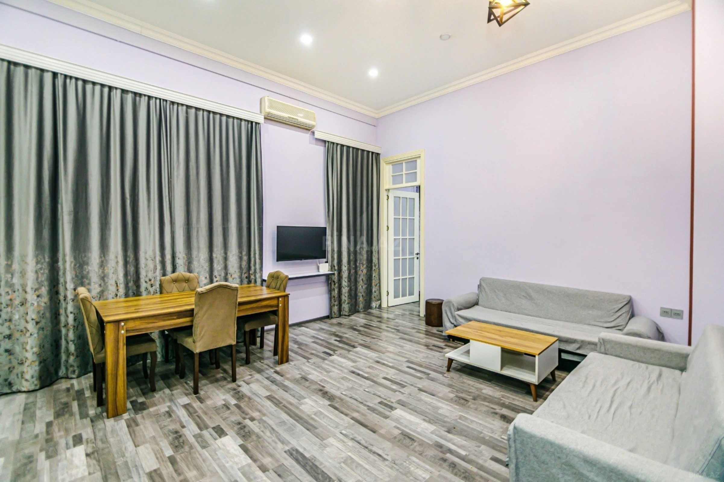 Kirayə verilir 3 otaqlı mənzil 80 m²