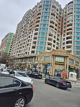 Satılır 3 otaqlı mənzil 140 m² — Bakı, Nərimanov 3 otaq 140.00 m²