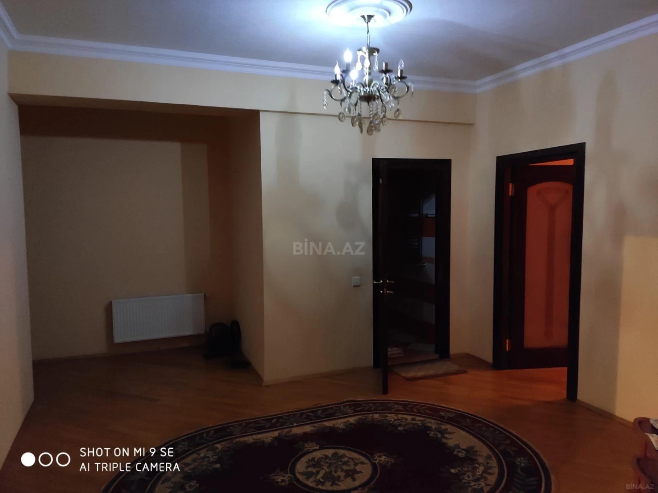 Kirayə verilir 3 otaqlı mənzil 156 m²