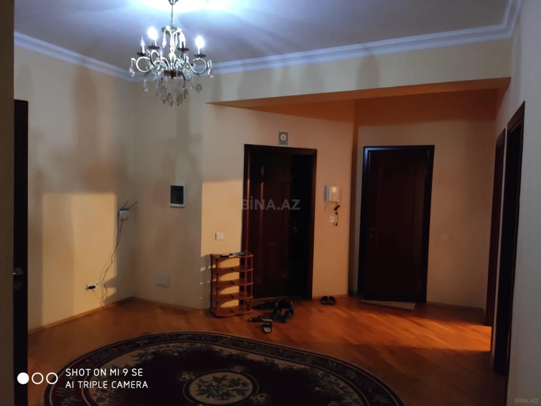 Kirayə verilir 3 otaqlı mənzil 156 m²