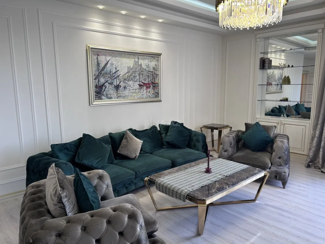 Kirayə verilir 3 otaqlı mənzil 138 m²