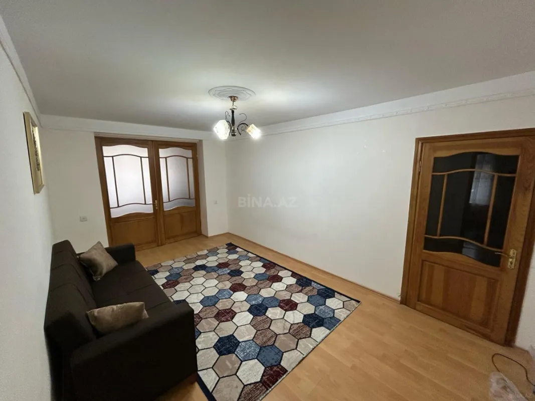 Kirayə verilir 3 otaqlı mənzil 75 m²