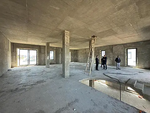 Satılır 6 otaqlı həyət evi 450 m²