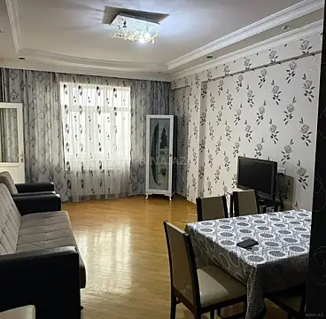 Kirayə verilir 2 otaqlı mənzil 70 m² — Bakı 2 otaq 70.00 m²
