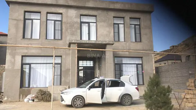 Satılır 4 otaqlı həyət evi 200 m² — Bakı, Badamdar 4 otaq 200.00 m²