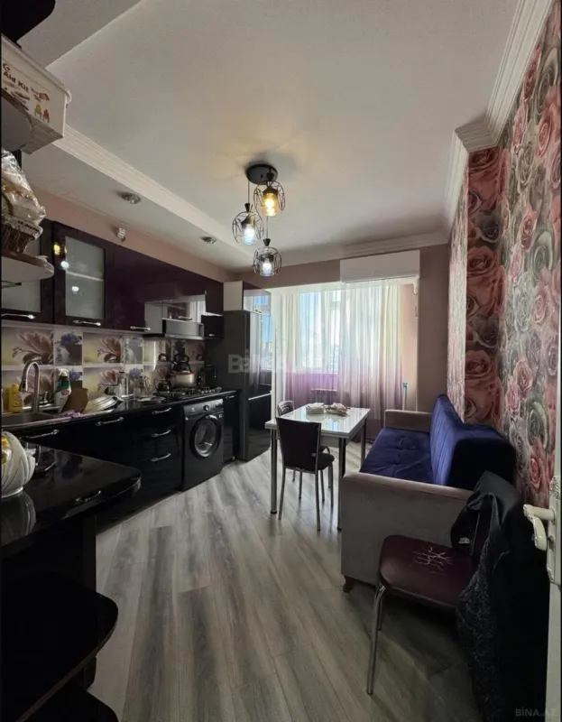 Satılır 2 otaqlı mənzil 60 m²