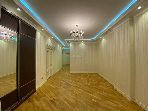Kirayə verilir 3 otaqlı mənzil 120 m²