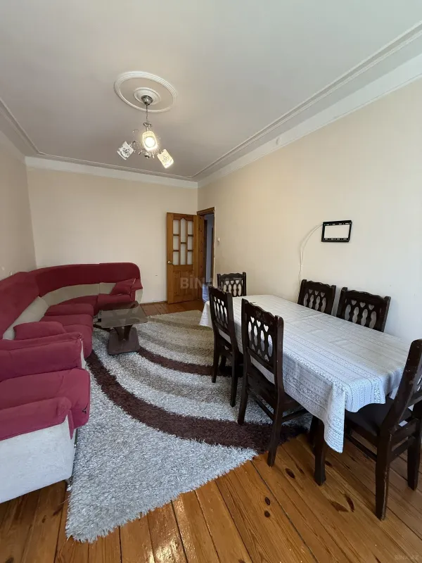 Kirayə verilir 3 otaqlı mənzil 75 m²