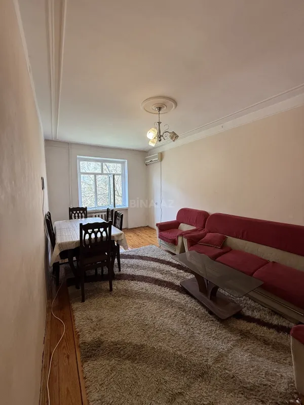 Kirayə verilir 3 otaqlı mənzil 75 m²