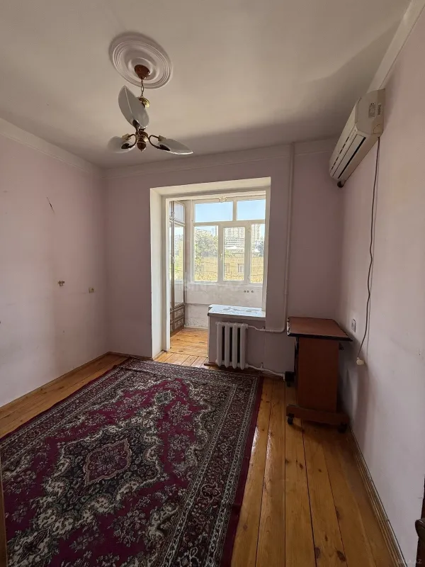 Kirayə verilir 3 otaqlı mənzil 75 m²