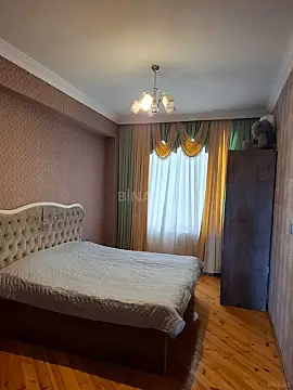 Satılır 3 otaqlı mənzil 105 m²