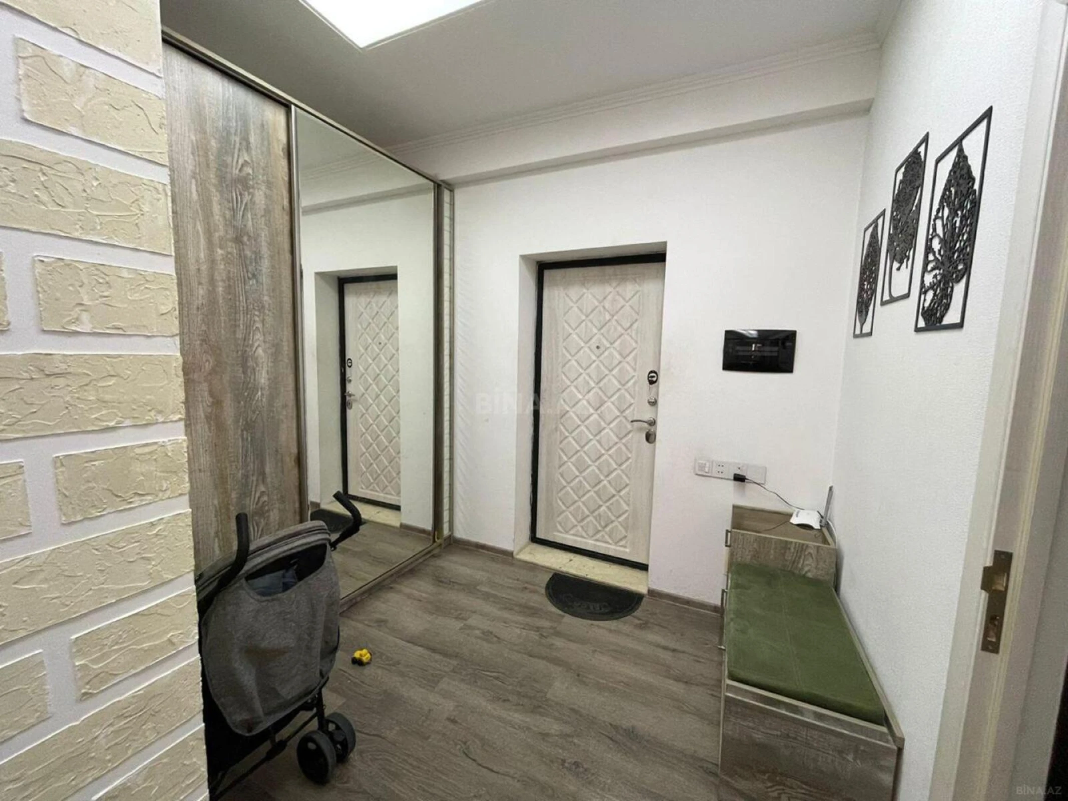 Kirayə verilir 3 otaqlı mənzil 100 m²