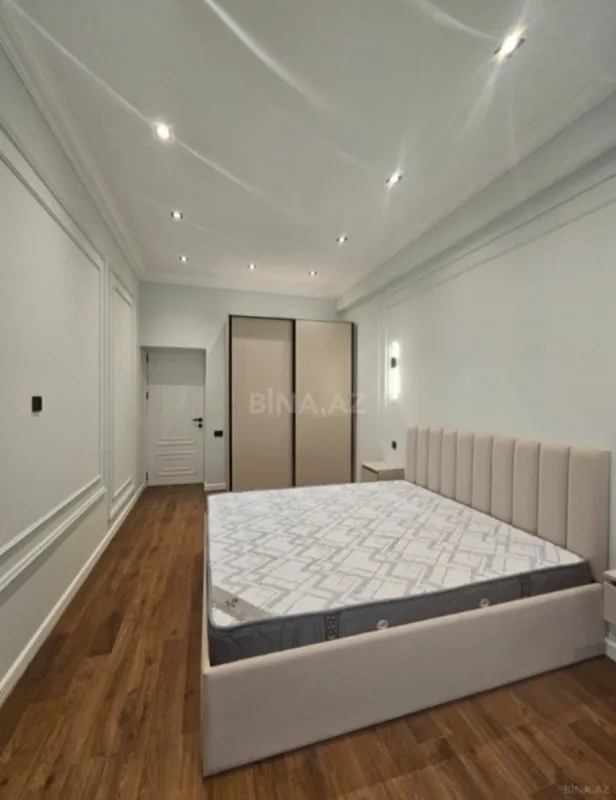Kirayə verilir 2 otaqlı mənzil 80 m²