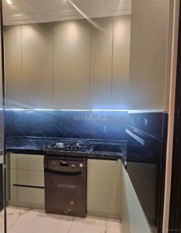 Kirayə verilir 2 otaqlı mənzil 80 m²