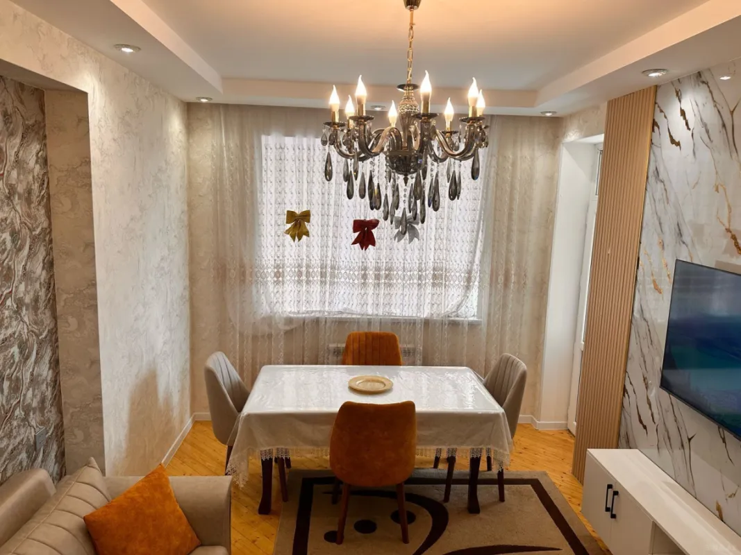 Satılır 2 otaqlı mənzil 58 m²